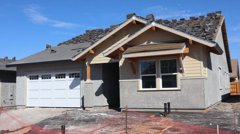 how much does it cost to build a house in scotland