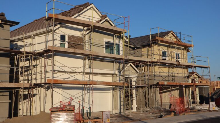 how much does it cost to build a house in vancouver