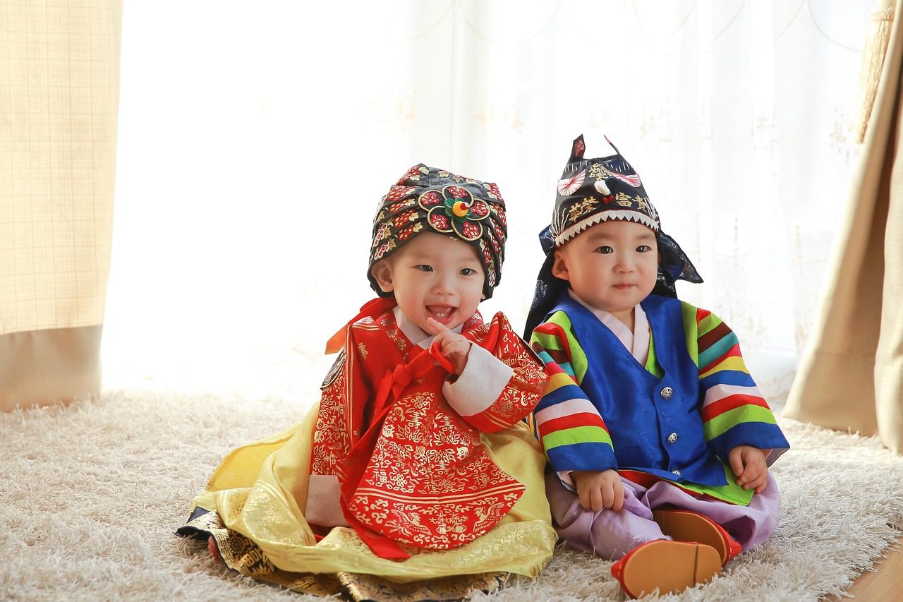 traditional korean clothing
